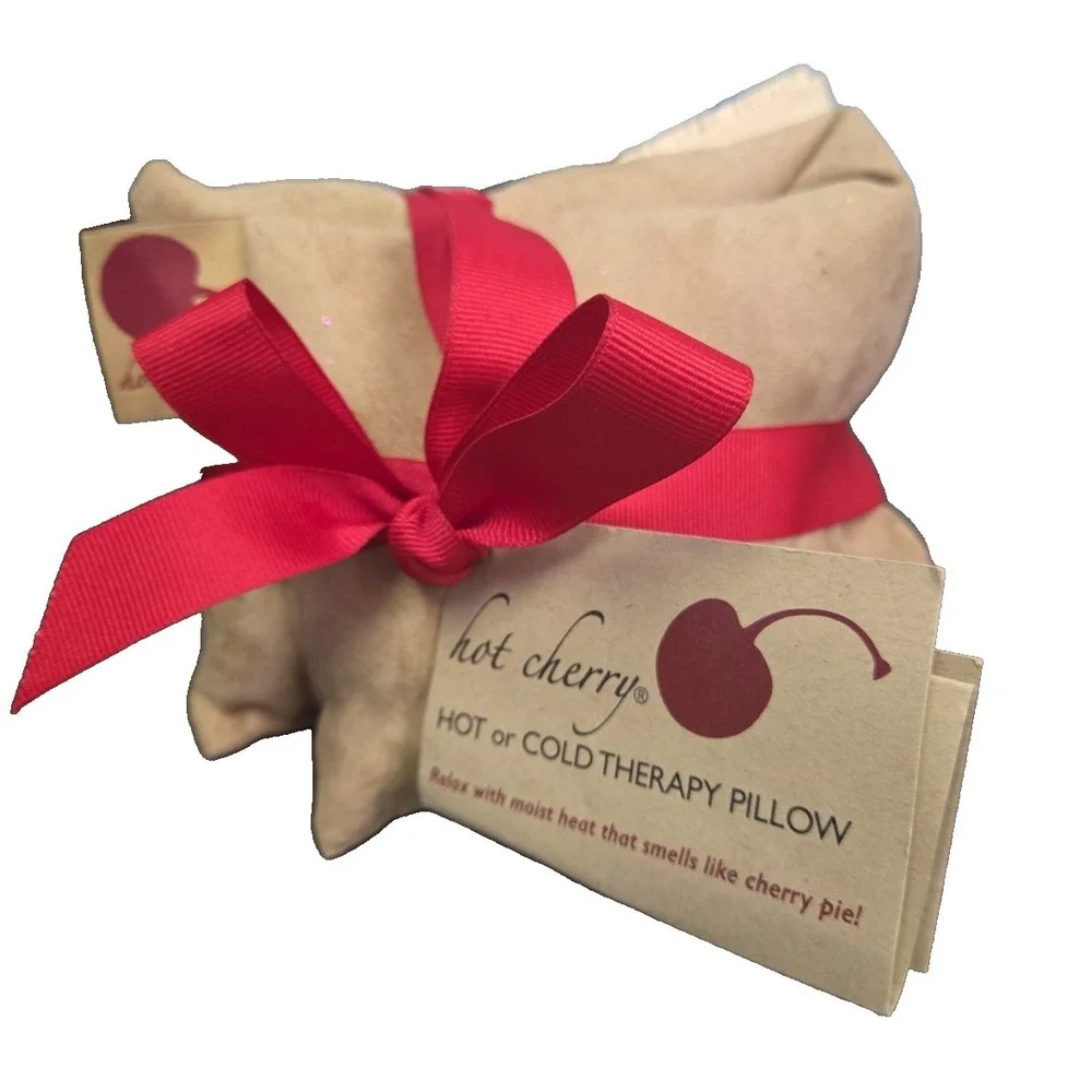 HOT CHERRY Cherry Pit-Stone Hot or Cold Therapy Pillow Tan Ultra Suede‎ NEW